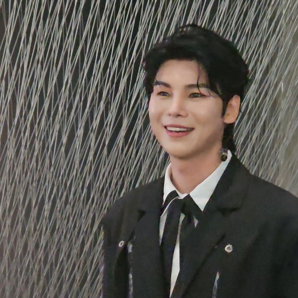 A moment captured by a fan of Kim Junsu (1991)