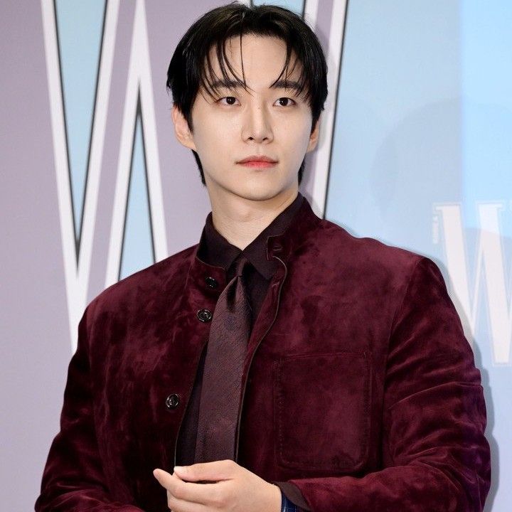 粉丝拍下的李俊昊瞬间