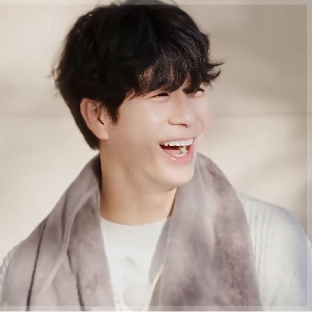 Recent activity shot of Jeong Dongwon