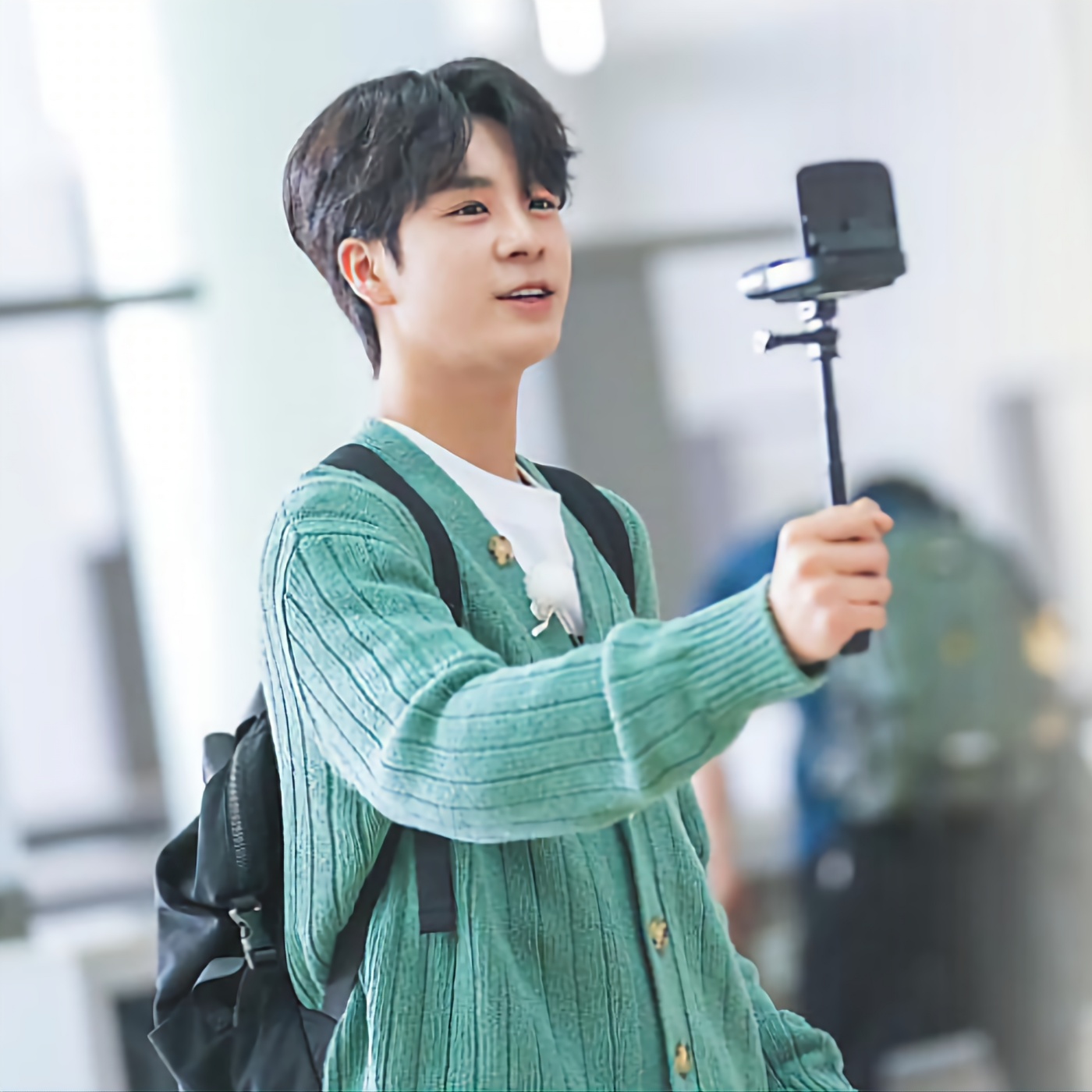 チョン・ドンウォンのビハインドカット