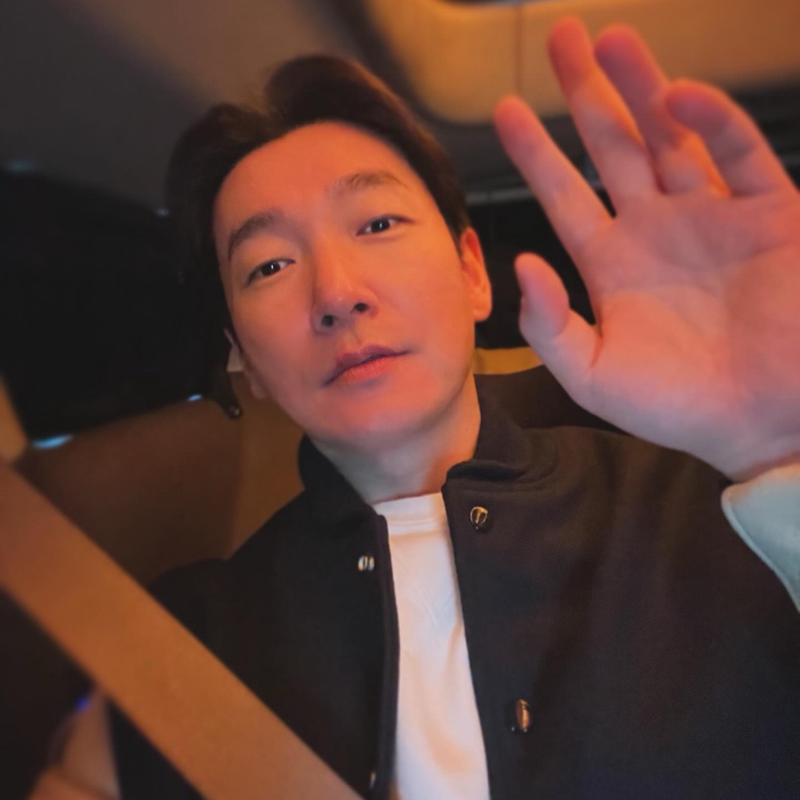 Recent activity shot of Cho Seungwoo 