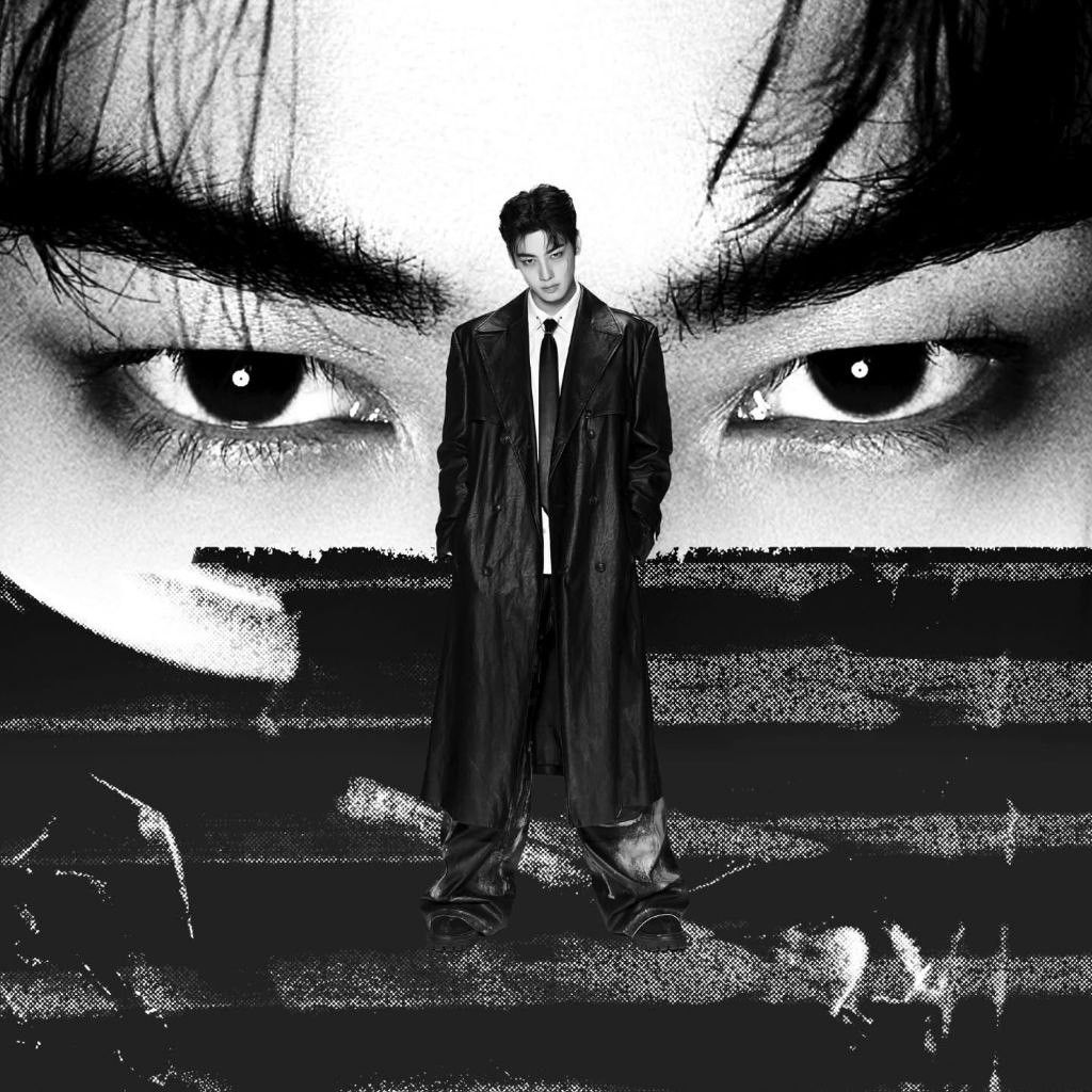 Latest photo of Cha Eunwoo