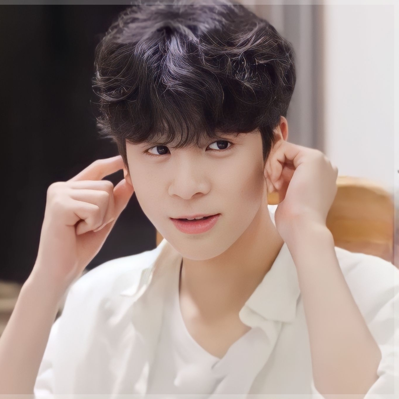 Foto terbaru dari Jeong Dongwon