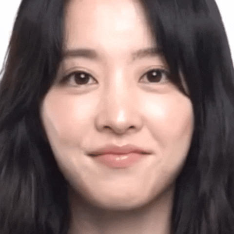 Behind-the-scenes cut of Park Boyoung
