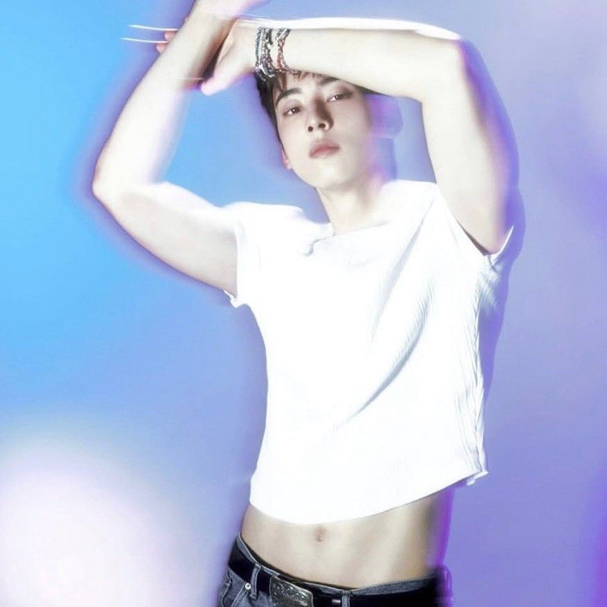 Recent activity shot of Cha Eunwoo