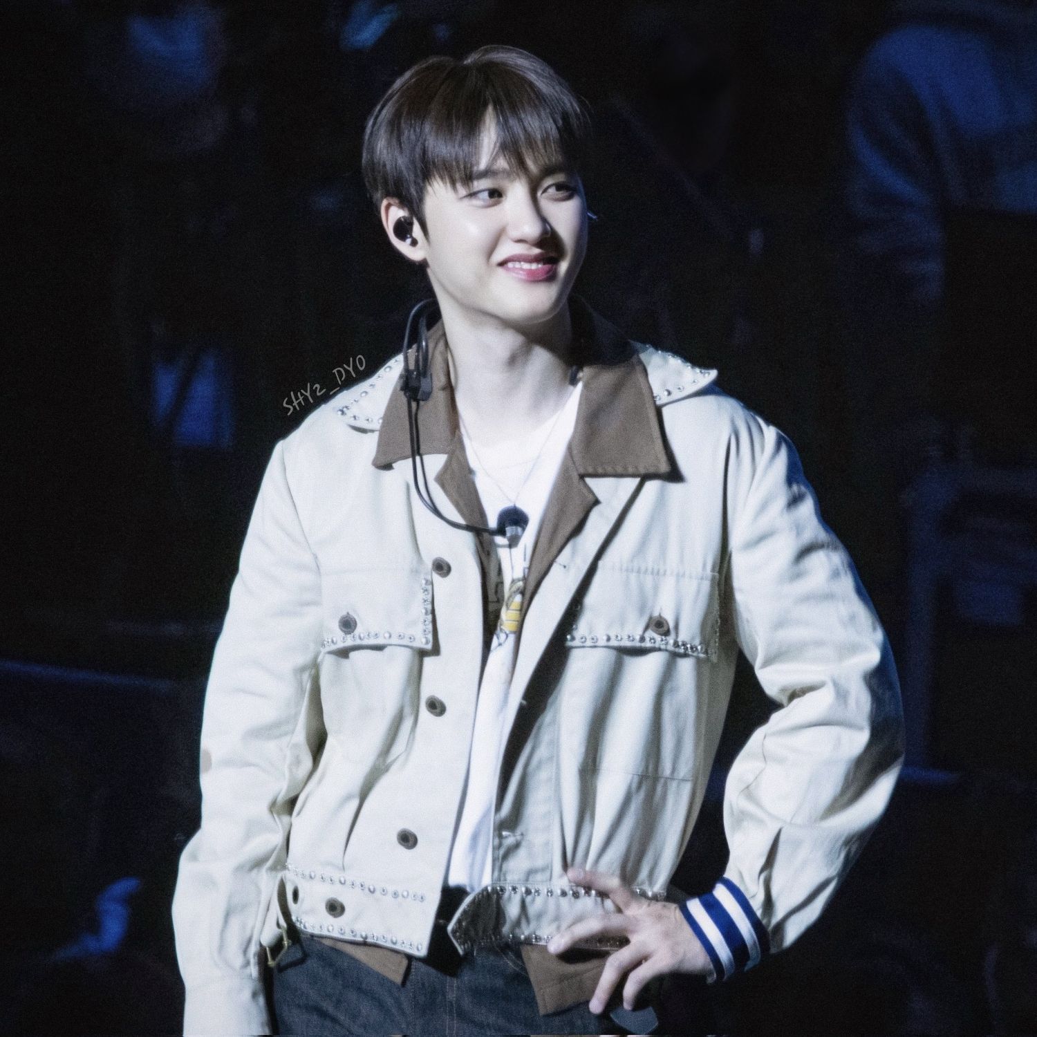 粉絲拍下的都暻秀 (D.O.)瞬間