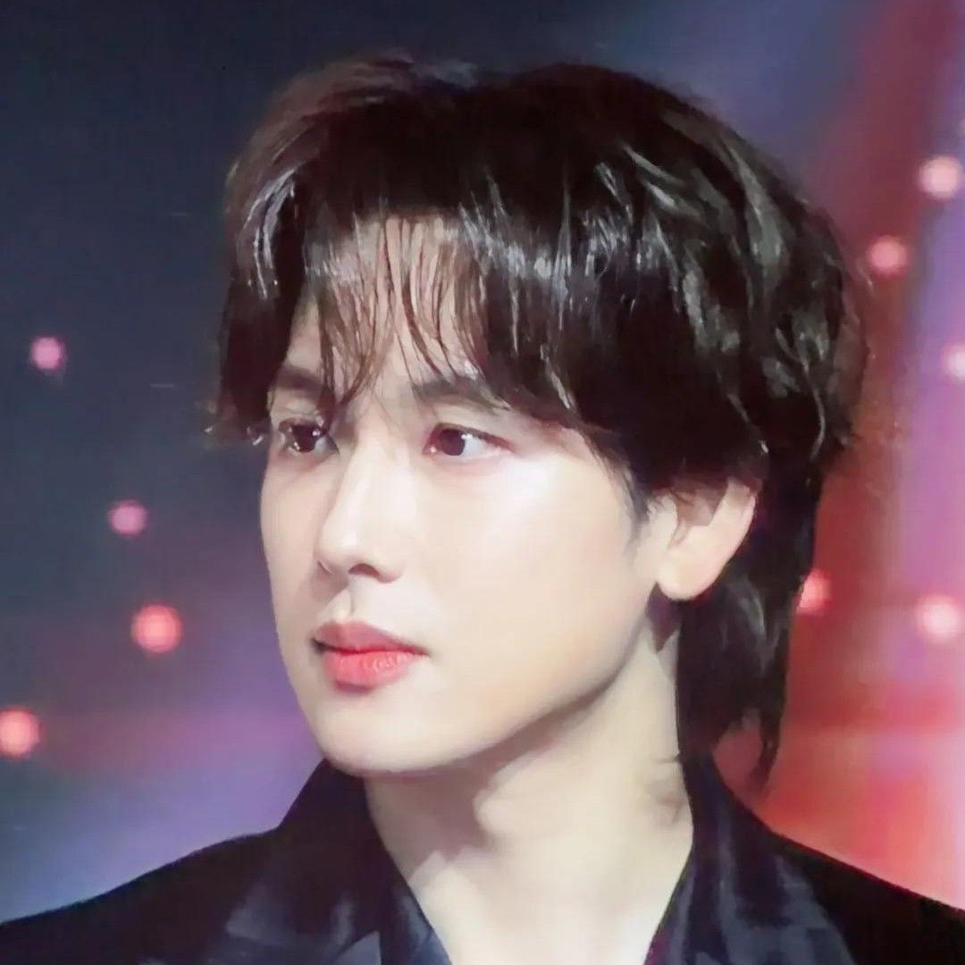 Recent activity shot of Yim Siwan