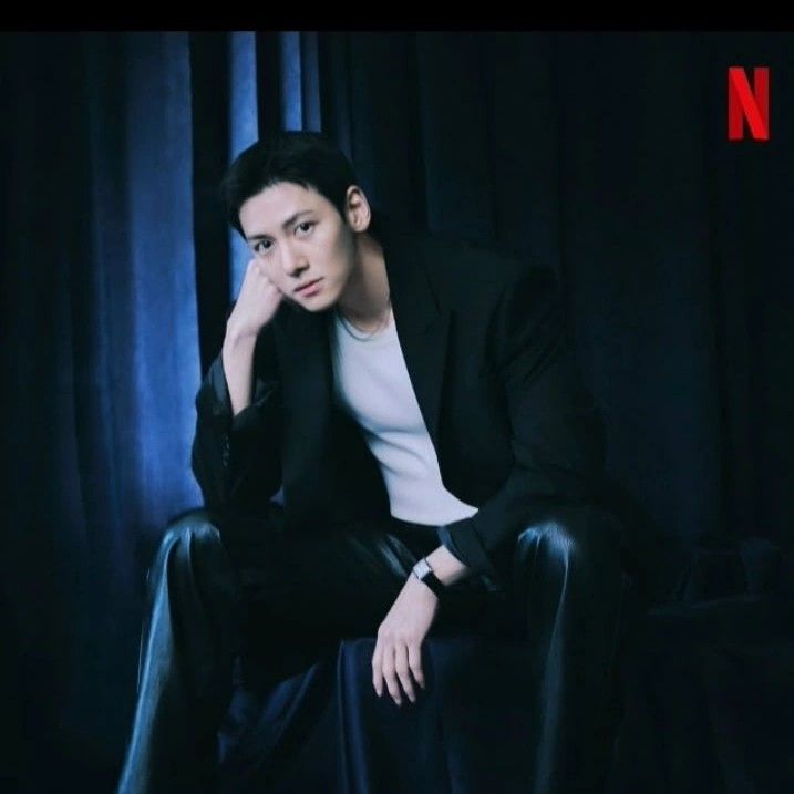 チ・チャンウクのビハインドカット