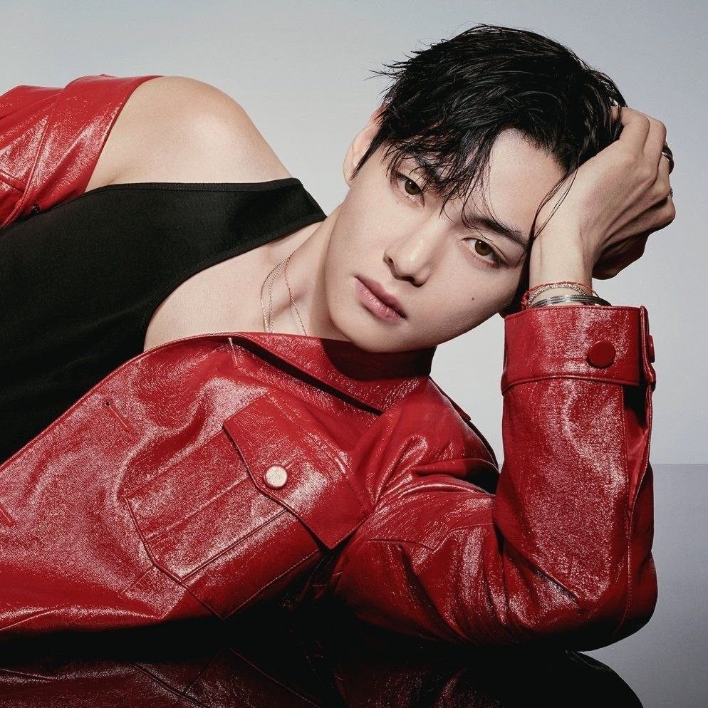 Behind-the-scenes cut of Kim Taehyung (V)