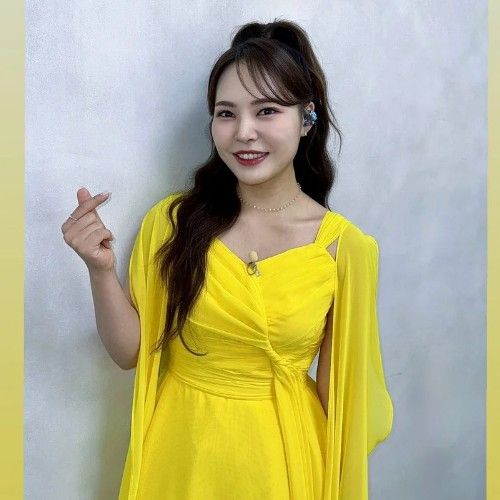 Latest photo of Miss Kim
