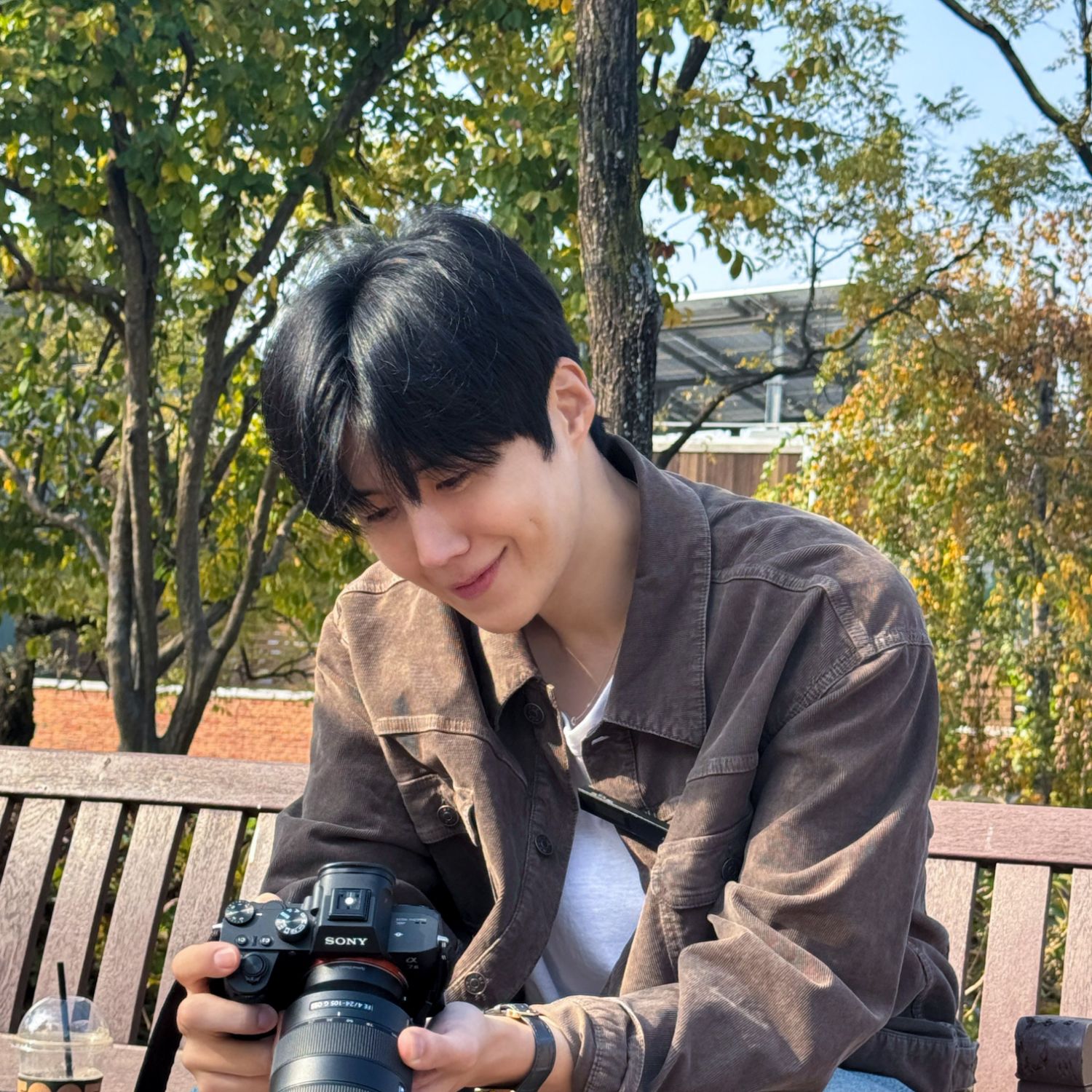 Behind-the-scenes cut of Kim Seonho