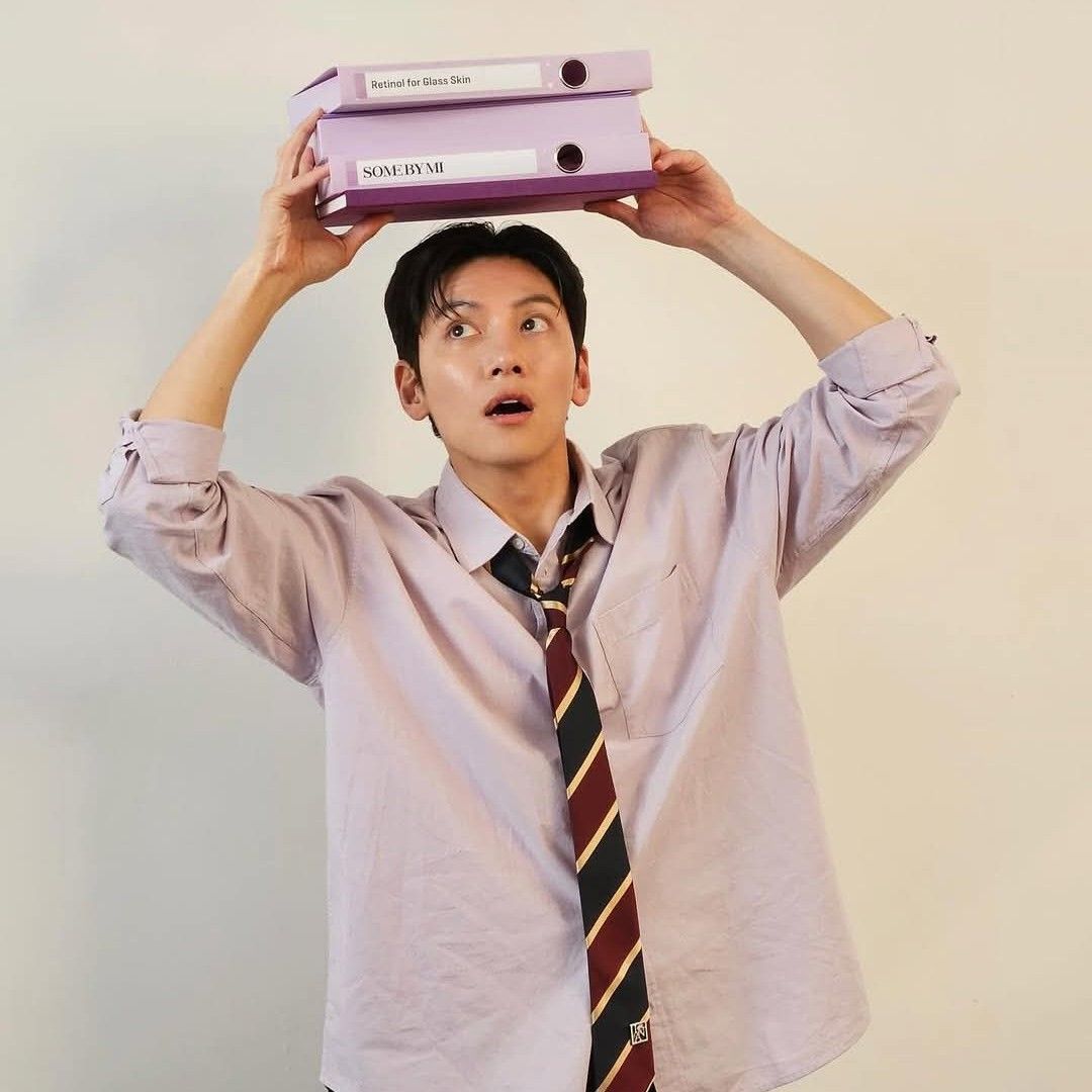 Latest photo of Ji Changwook