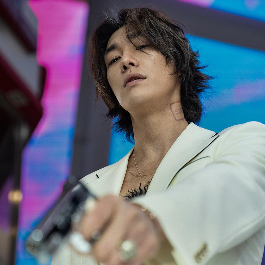 Recent activity shot of Kim Youngkwang