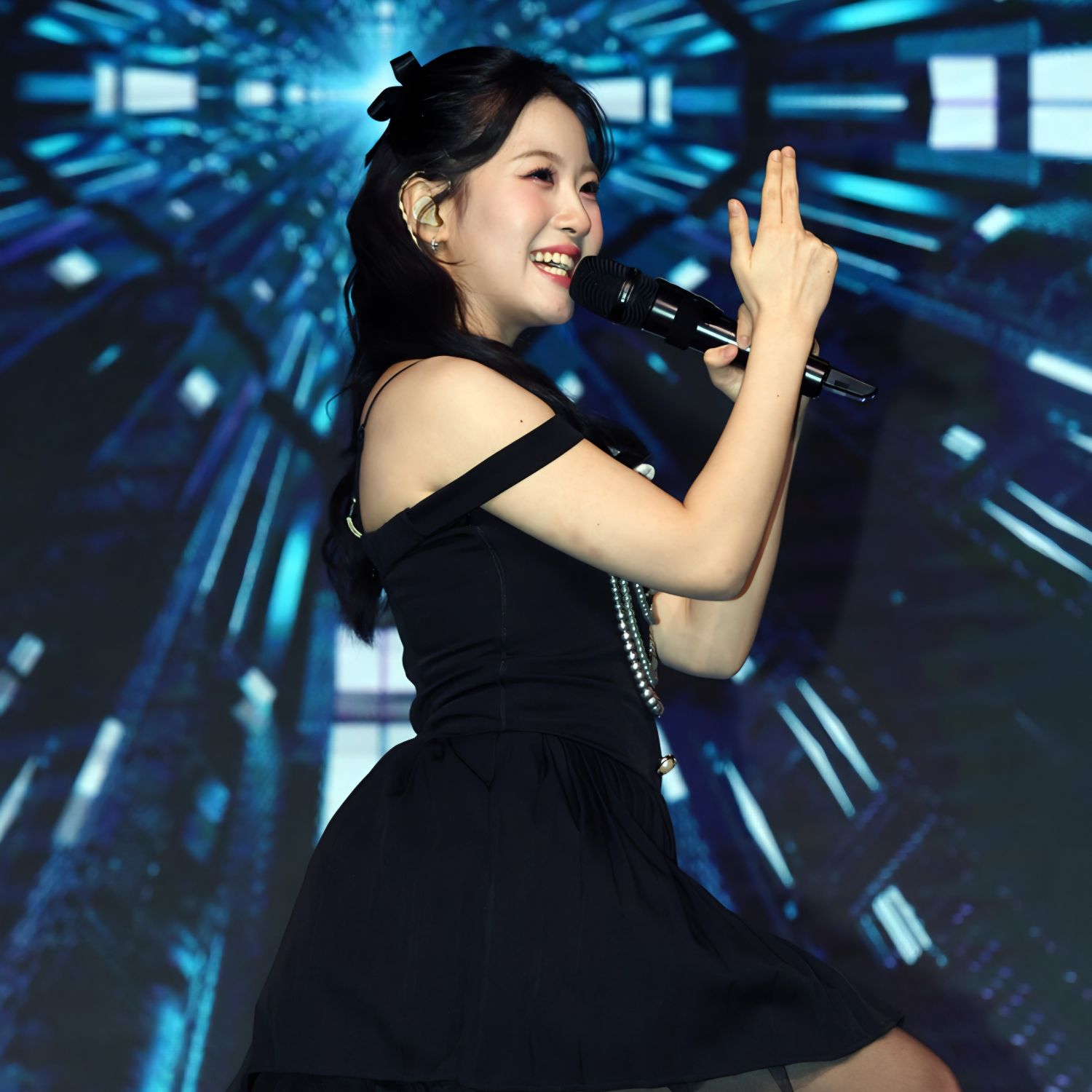 Cuplikan di balik layar dari Oh Yujin