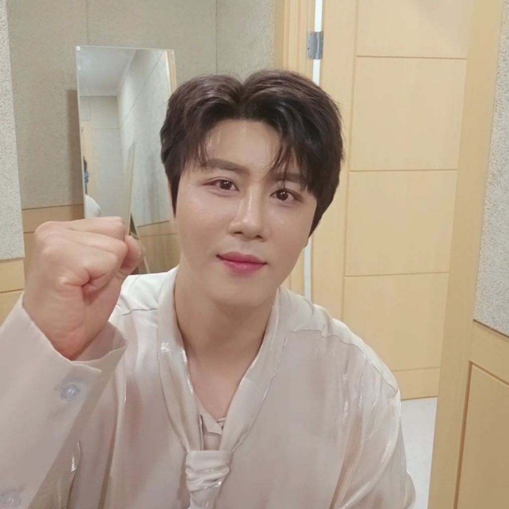 Recent activity shot of Jin Haesung