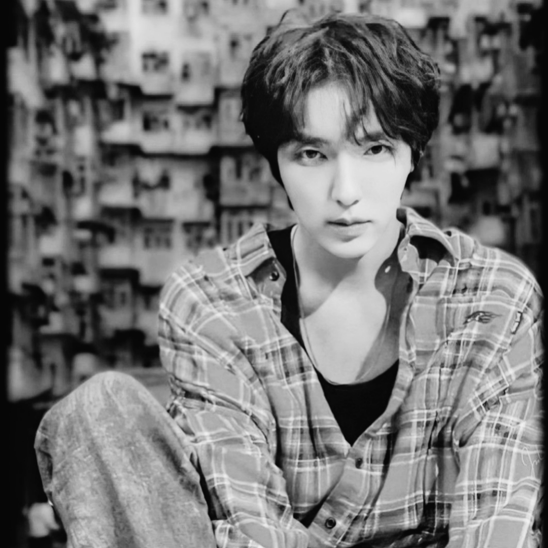 Recent activity shot of Lee Joongi