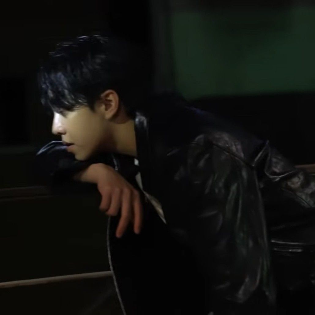 Momen yang diabadikan oleh penggemar Lee Seunggi