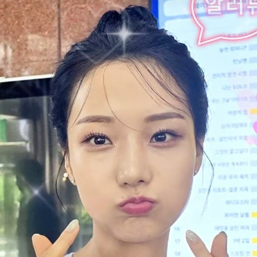 Latest photo of Kim Soyeon (2004)