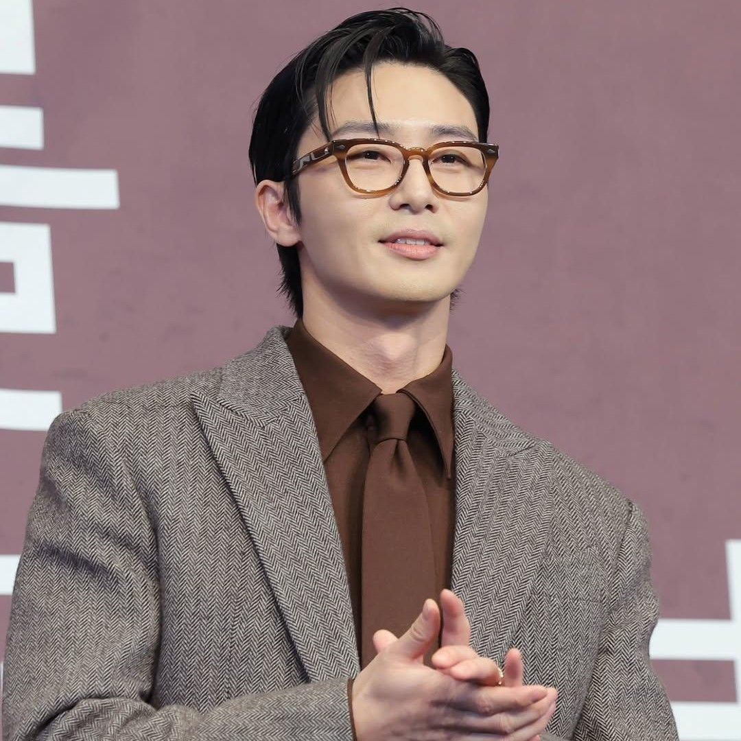 Behind-the-scenes cut of Park Seojoon