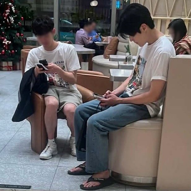 金宣虎的最新照片