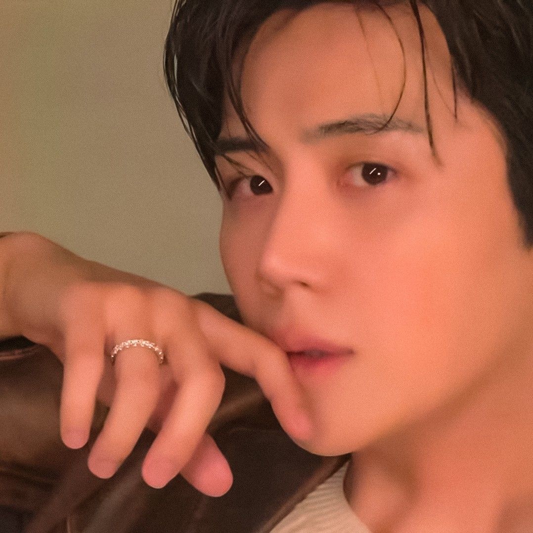 Latest photo of Kim Seonho