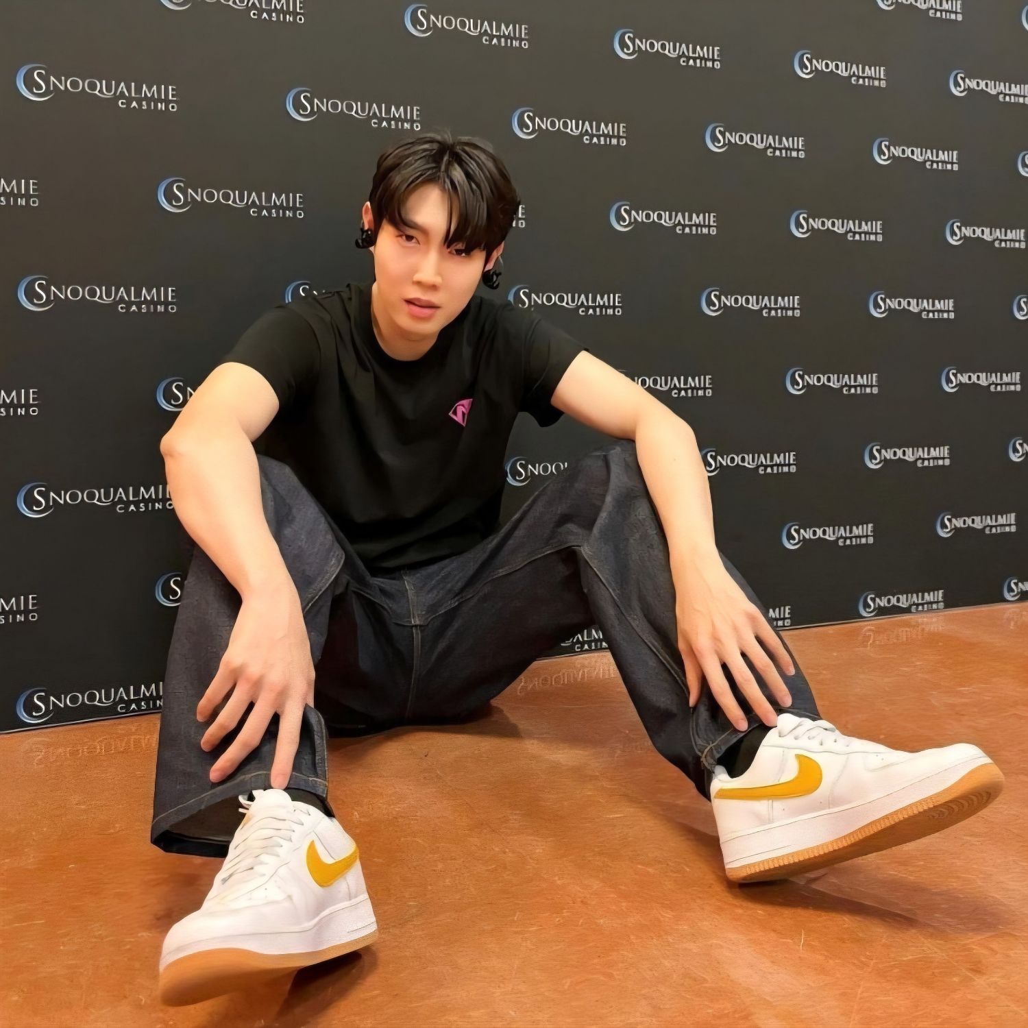 A moment captured by a fan of Son Taejin