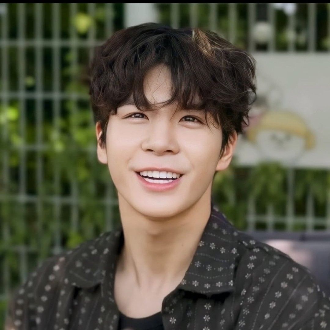 郑东元的最新照片