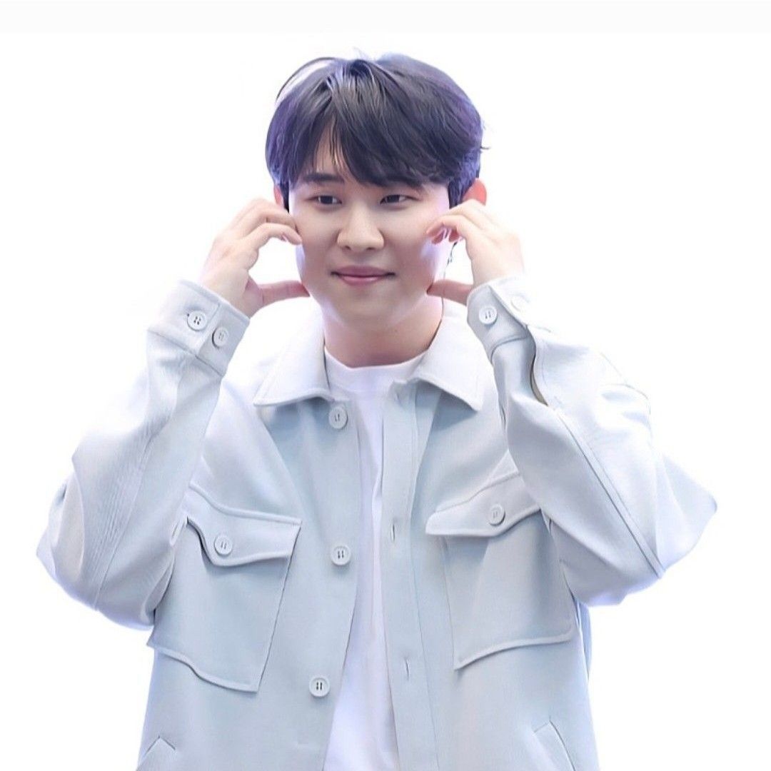 Behind-the-scenes cut of Jinuk