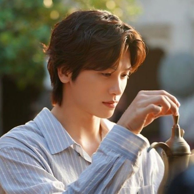 Latest photo of Park Hyungsik
