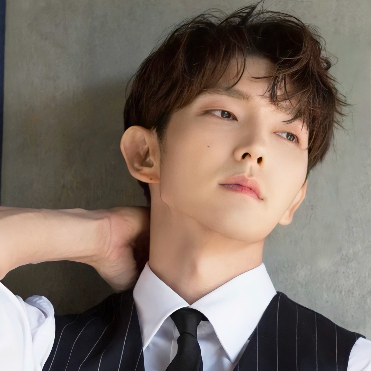 Cuplikan di balik layar dari Lee Joongi