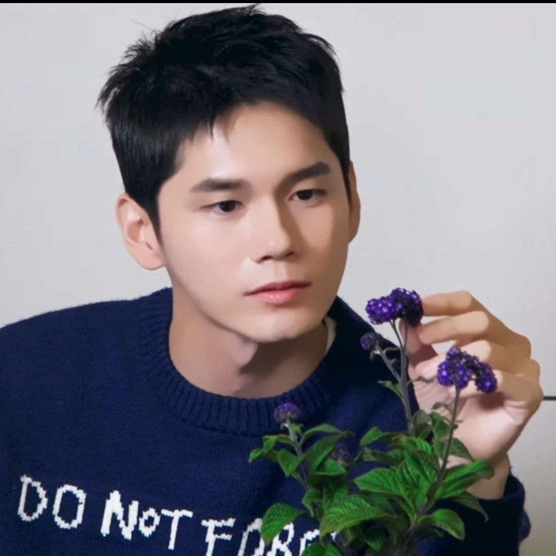 Latest photo of Ong Seongwu