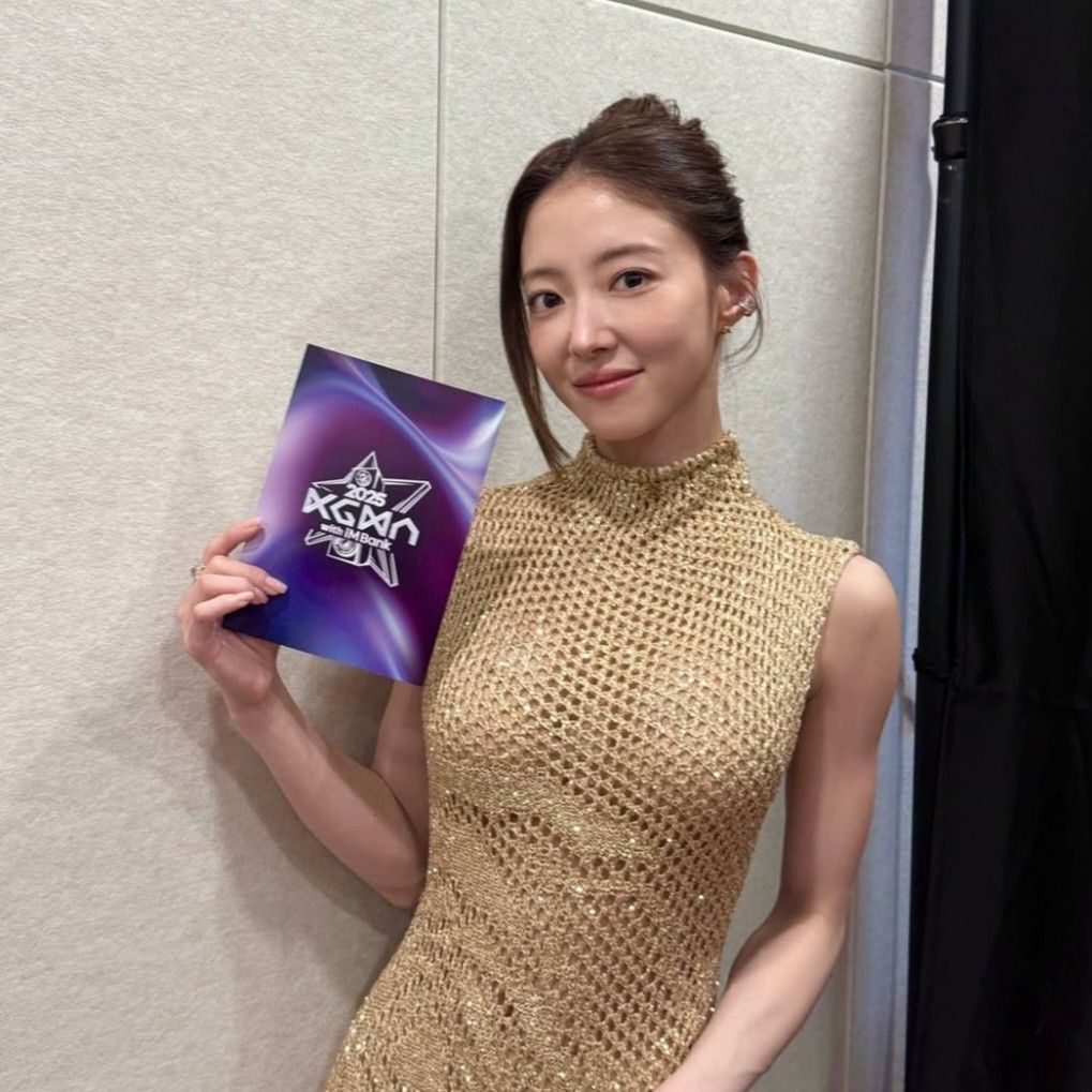 A moment captured by a fan of Lee Seyoung