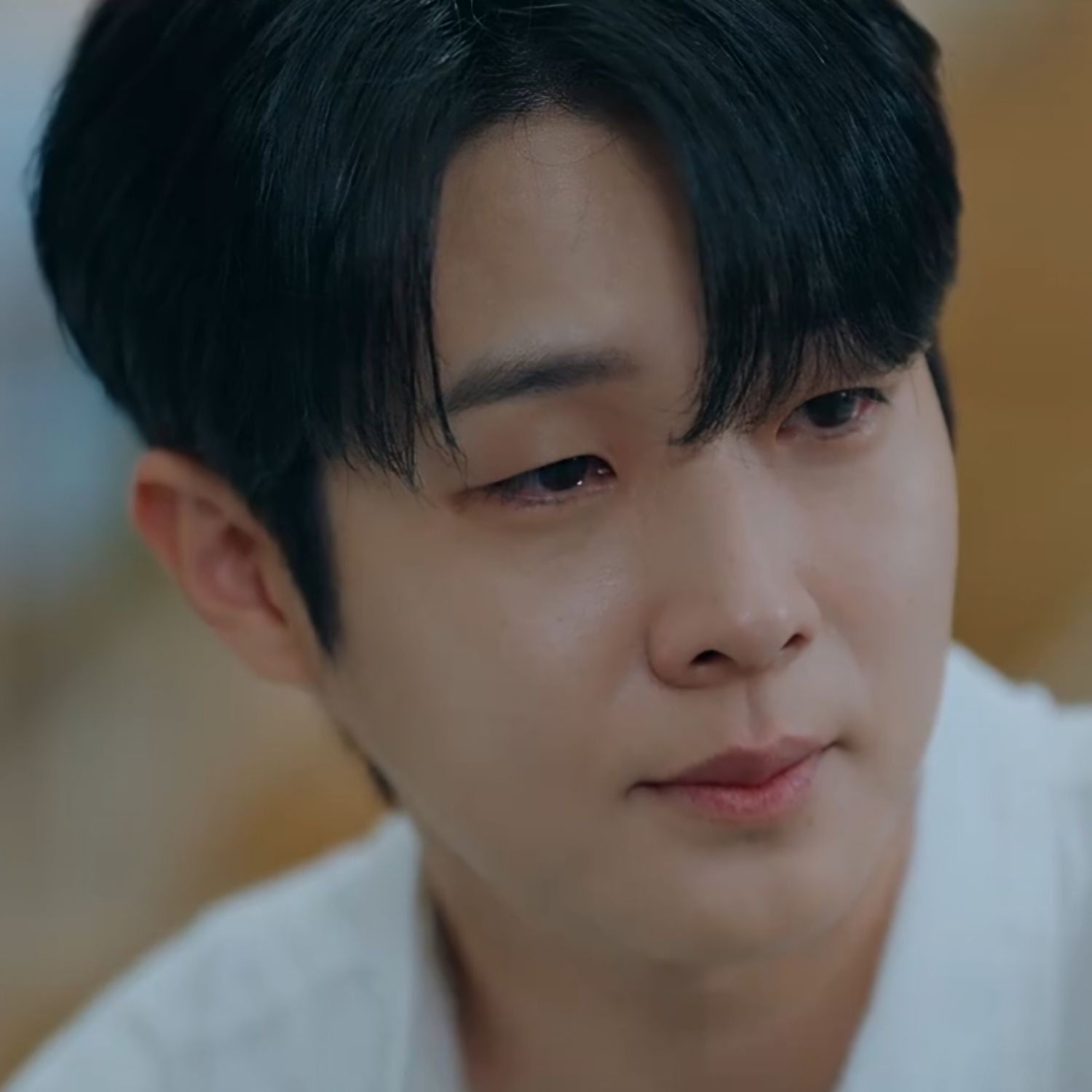 Behind-the-scenes cut of Choi Wooshik