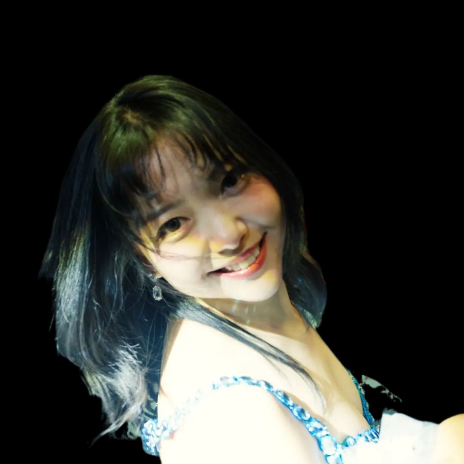 A moment captured by a fan of YOYOMI