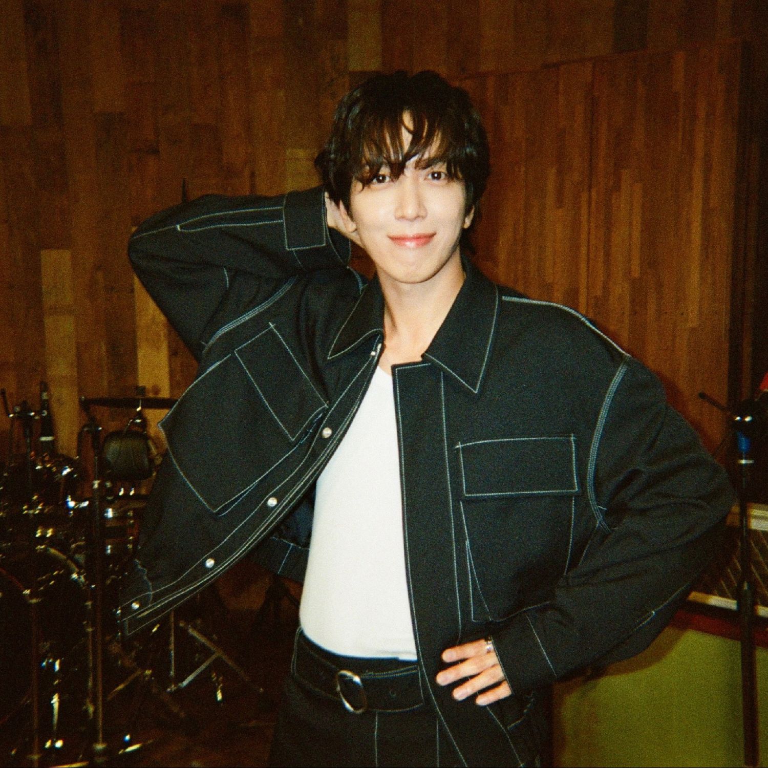 A moment captured by a fan of Jung Yonghwa