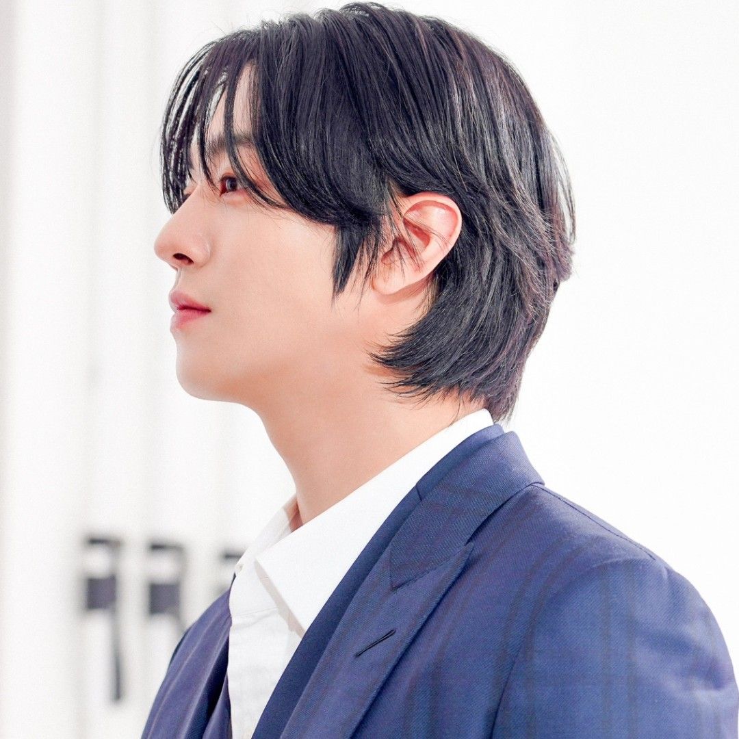 Latest photo of Ahn Hyoseop