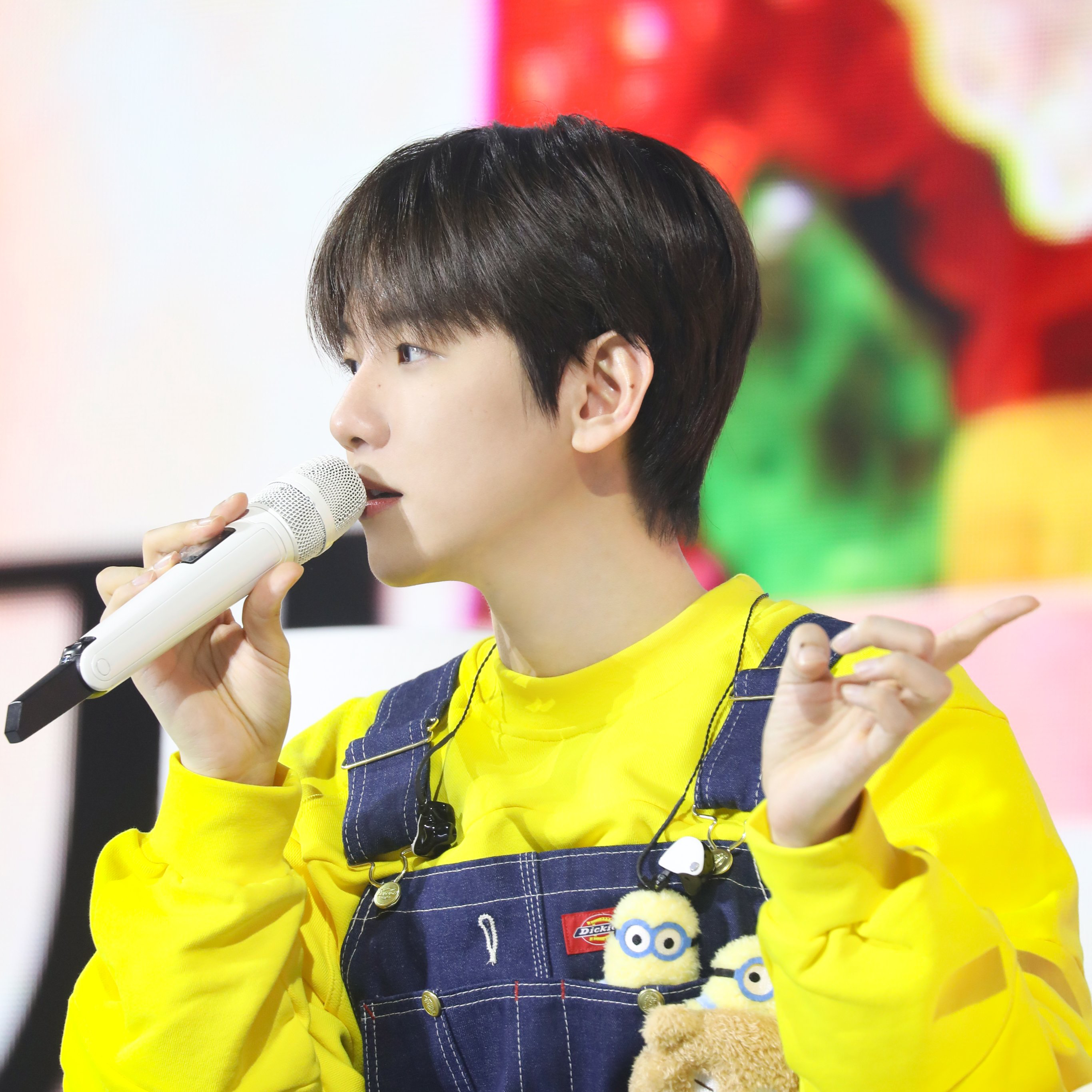 Behind-the-scenes cut of Baekhyun