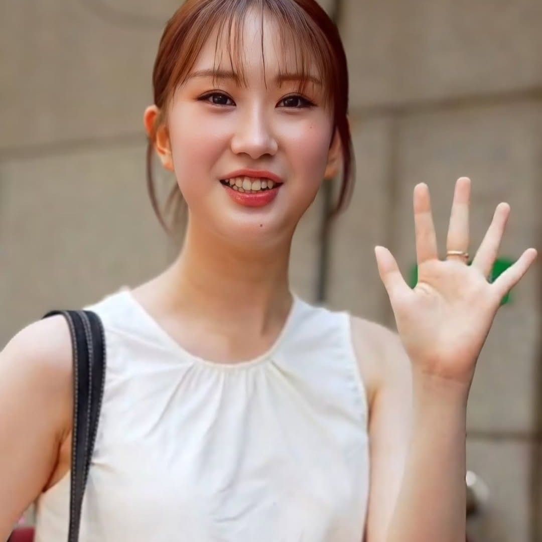 Latest photo of Jeon Yujin