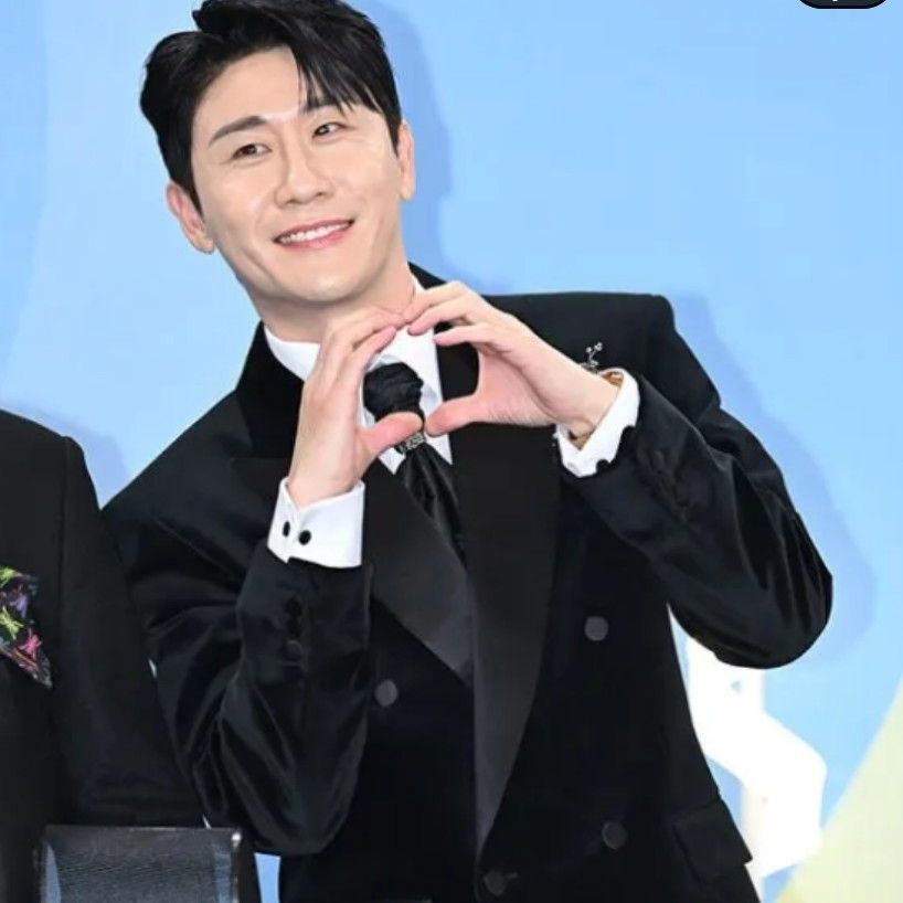 ヨンタクの最新写真