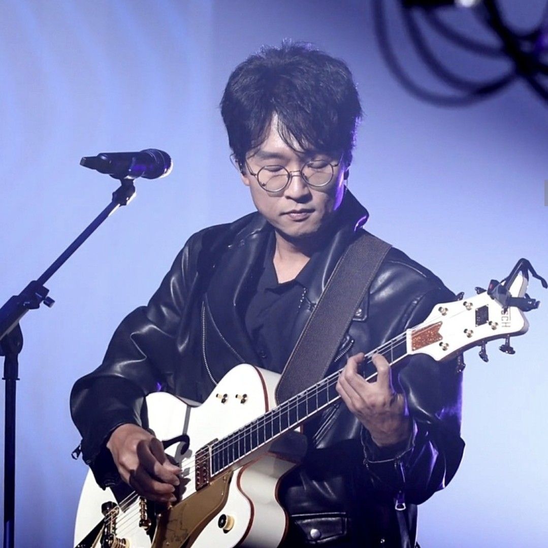 Behind-the-scenes cut of Bak Changgeun