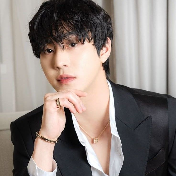 Recent activity shot of Ahn Hyoseop
