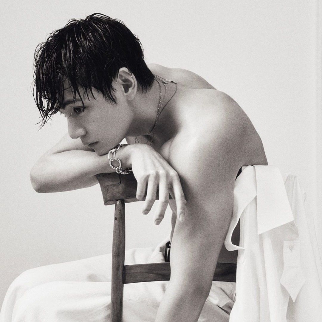 Latest photo of Kim Taehyung (V)