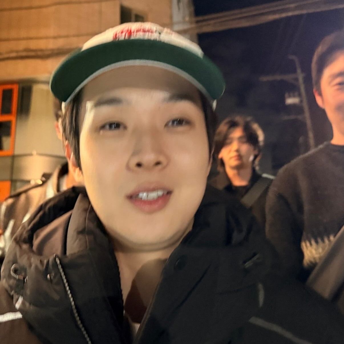 A moment captured by a fan of Choi Wooshik
