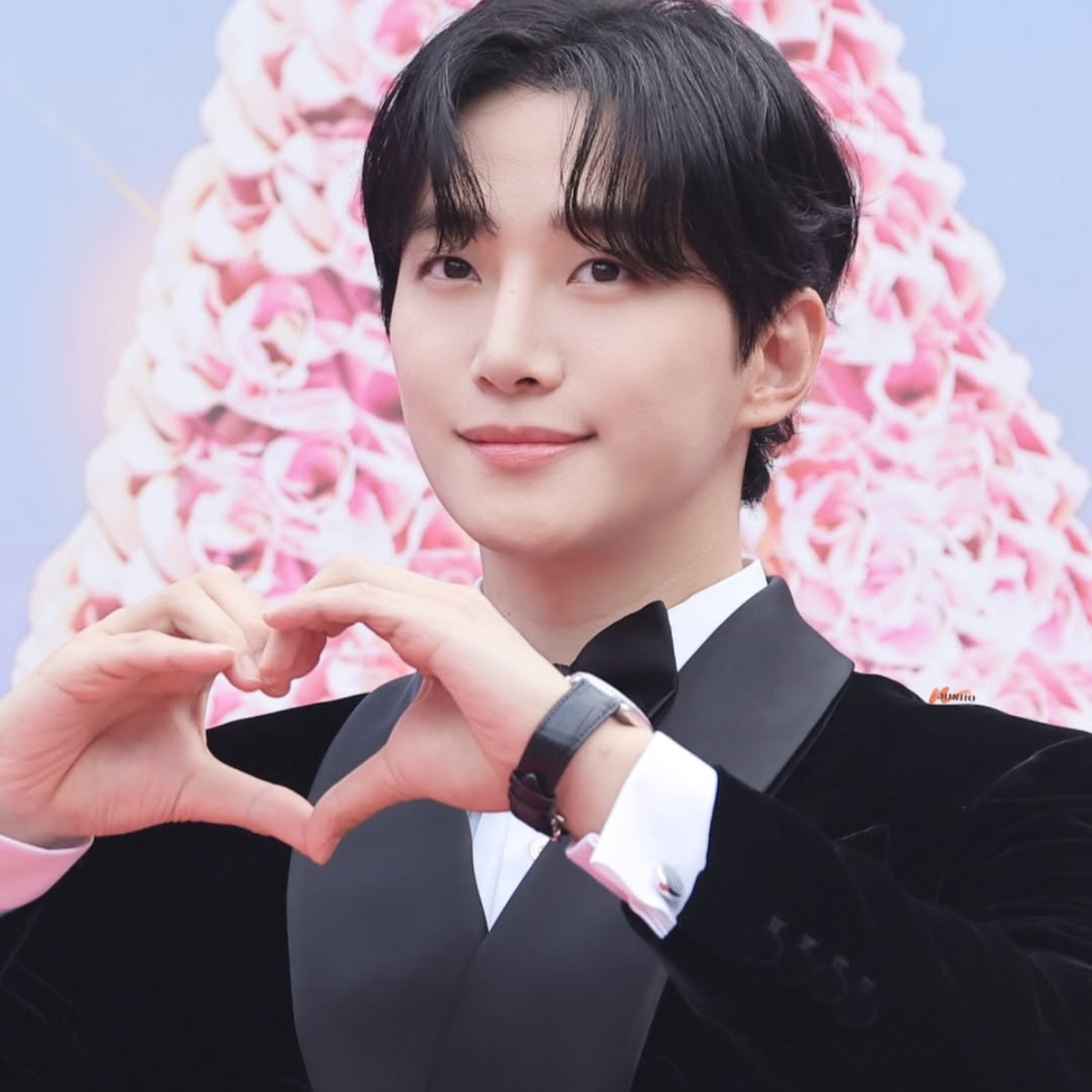 粉絲拍下的李俊昊瞬間