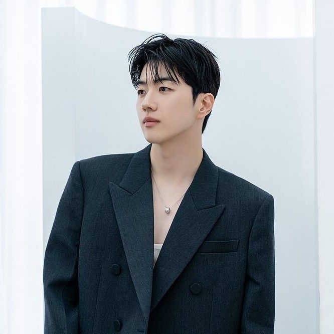 Latest photo of Kang Hoon