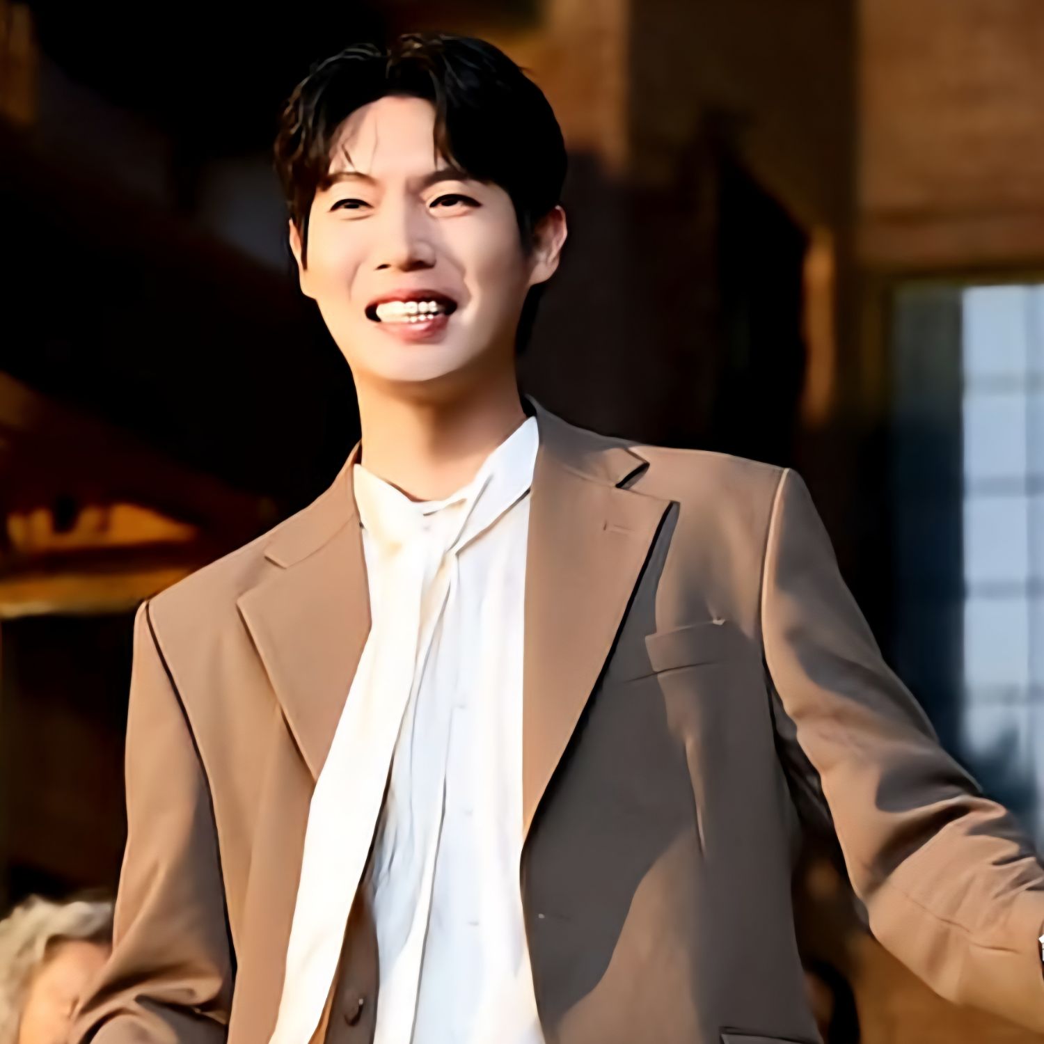 Latest photo of Son Taejin