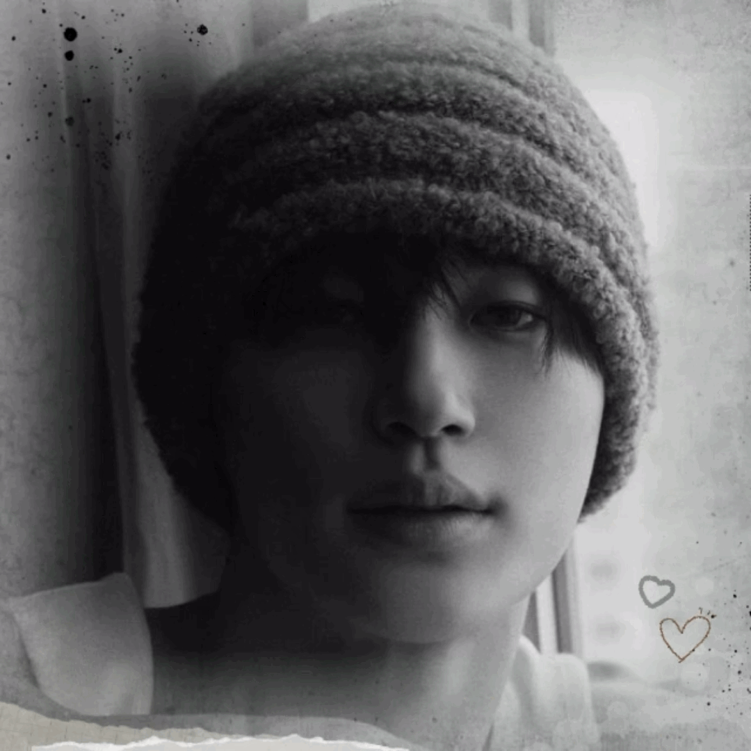 Latest photo of Byeon Wooseok