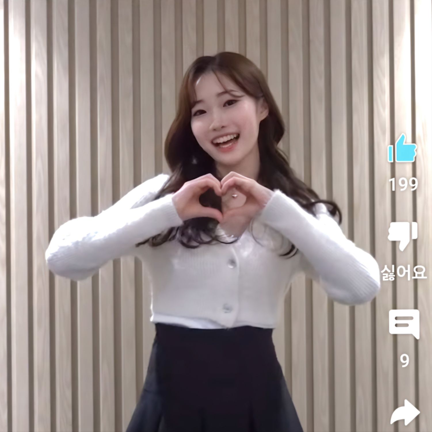 Behind-the-scenes cut of Jung Seojoo