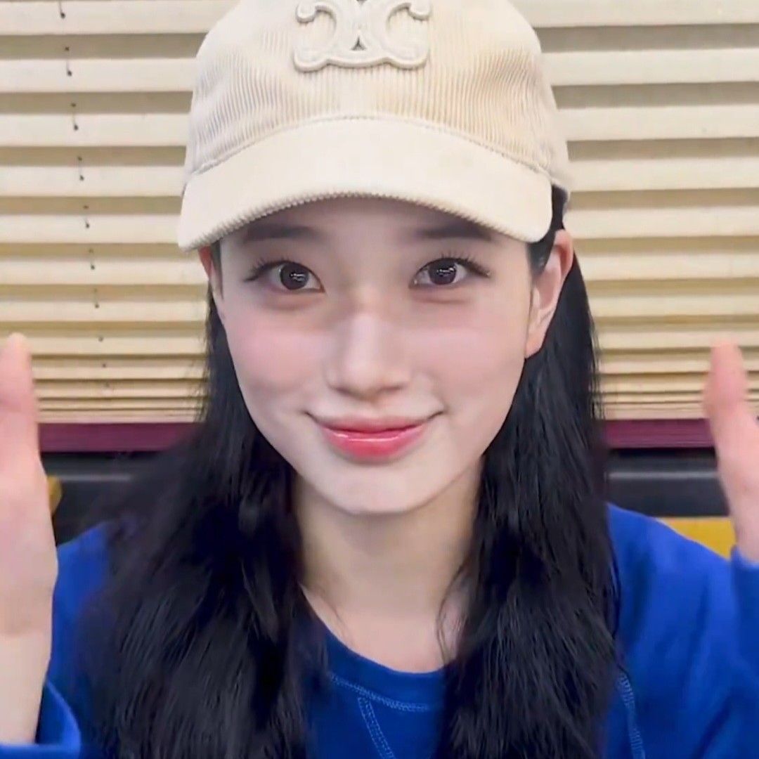 裴秀智的最新照片