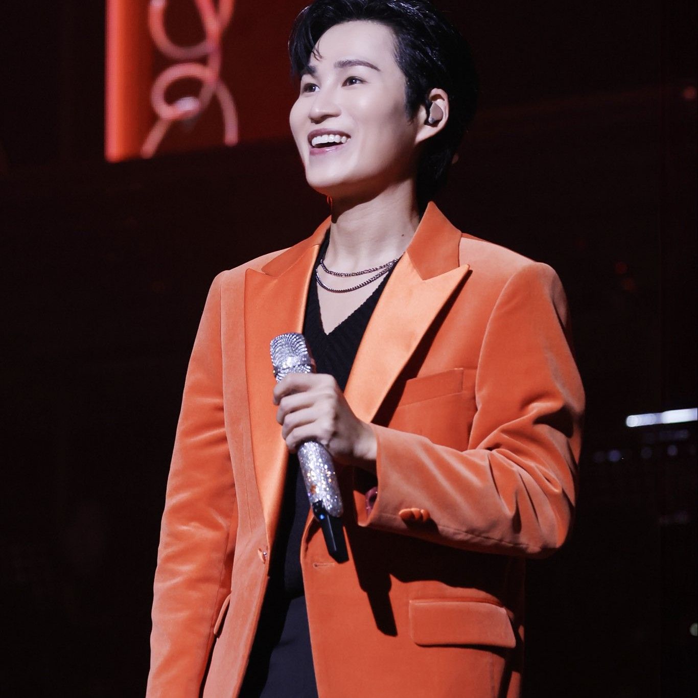 Behind-the-scenes cut of Kim Heejae